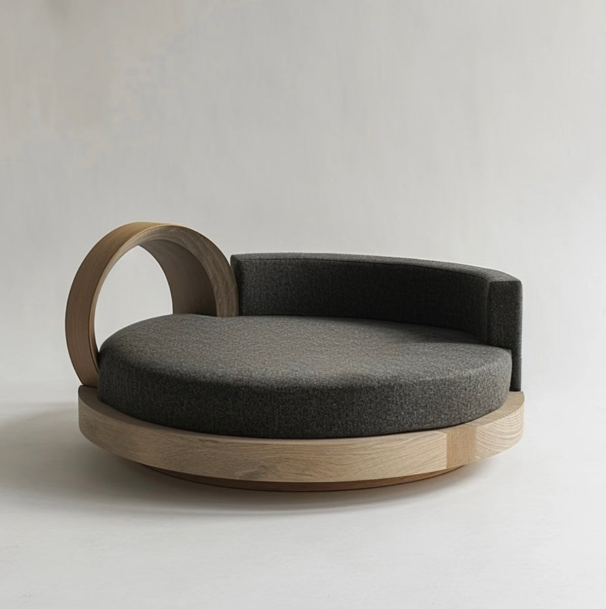 Modern Round Pet Sofa – Luxury Wooden Base Couch for Cats and Dogs