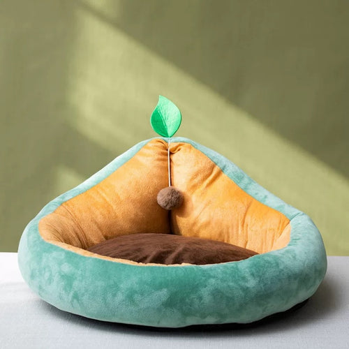 Avocado Plush Cat Bed – Cozy Fruit-Inspired Pet Nest