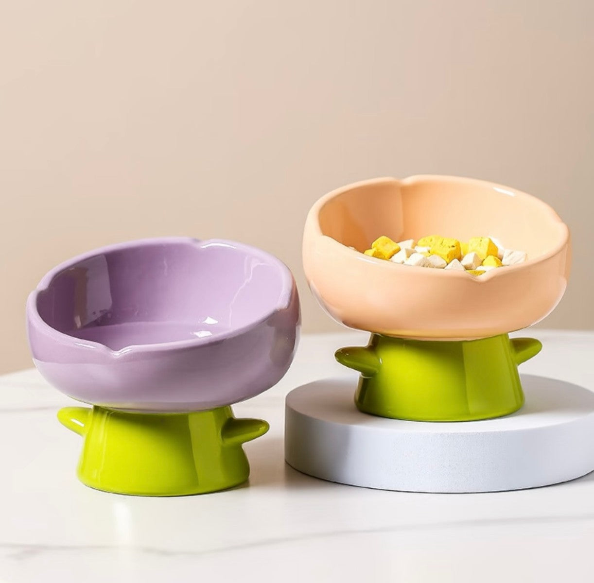 Elevated Ceramic Pet Bowls – Modern Raised Cat & Dog Food Dishes